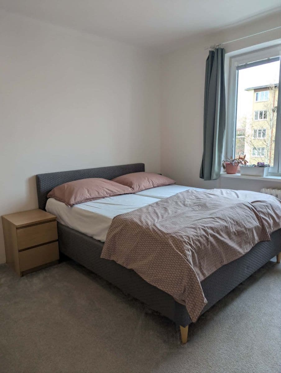 Prenájom bytu 3-izbový 53 m², Hartigova, Praha, Praha Prenájom bytu 3-izbový 53 m², Hartigova, Praha, Praha