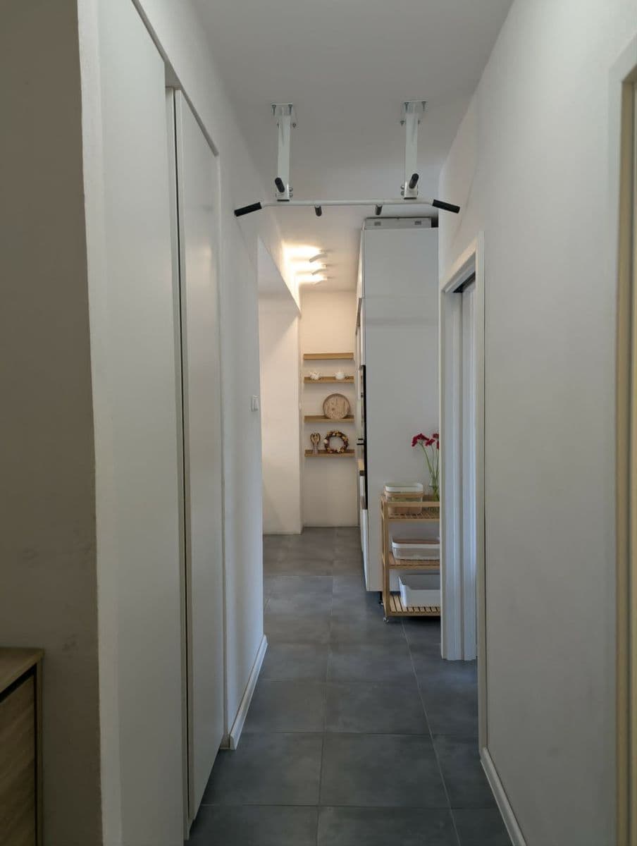 Prenájom bytu 3-izbový 53 m², Hartigova, Praha, Praha Prenájom bytu 3-izbový 53 m², Hartigova, Praha, Praha