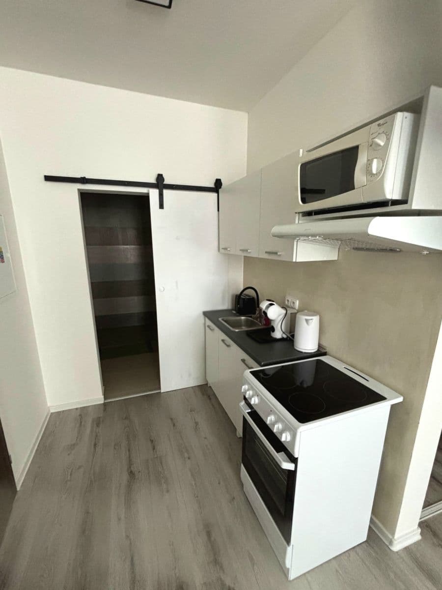 Prenájom bytu 2-izbový 52 m², Čejkova, Brno, Jihomoravský kraj Prenájom bytu 2-izbový 52 m², Čejkova, Brno, Jihomoravský kraj
