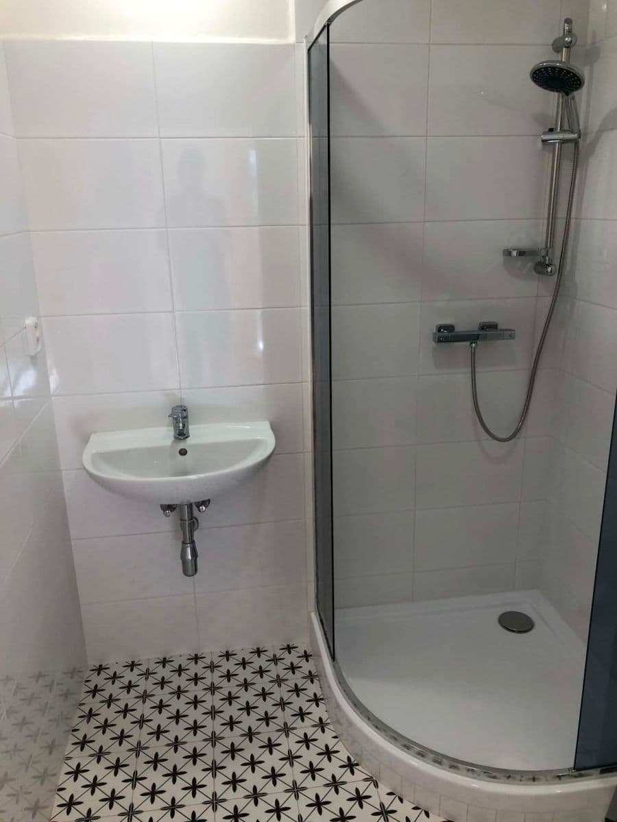 Prenájom bytu 3-izbový 75 m², Platanová, Benátky nad Jizerou, Středočeský kraj Prenájom bytu 3-izbový 75 m², Platanová, Benátky nad Jizerou, Středočeský kraj