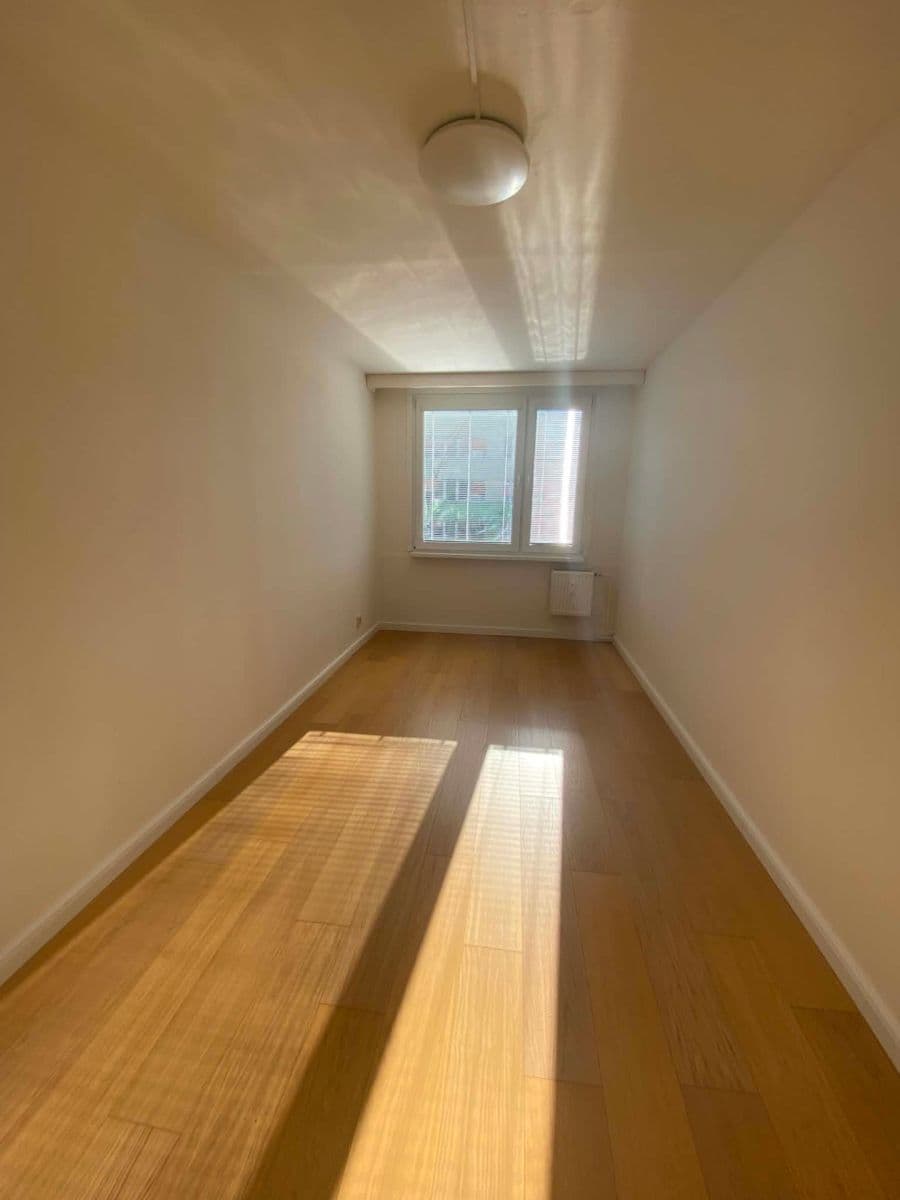 Prenájom bytu 3-izbový 75 m², Platanová, Benátky nad Jizerou, Středočeský kraj Prenájom bytu 3-izbový 75 m², Platanová, Benátky nad Jizerou, Středočeský kraj