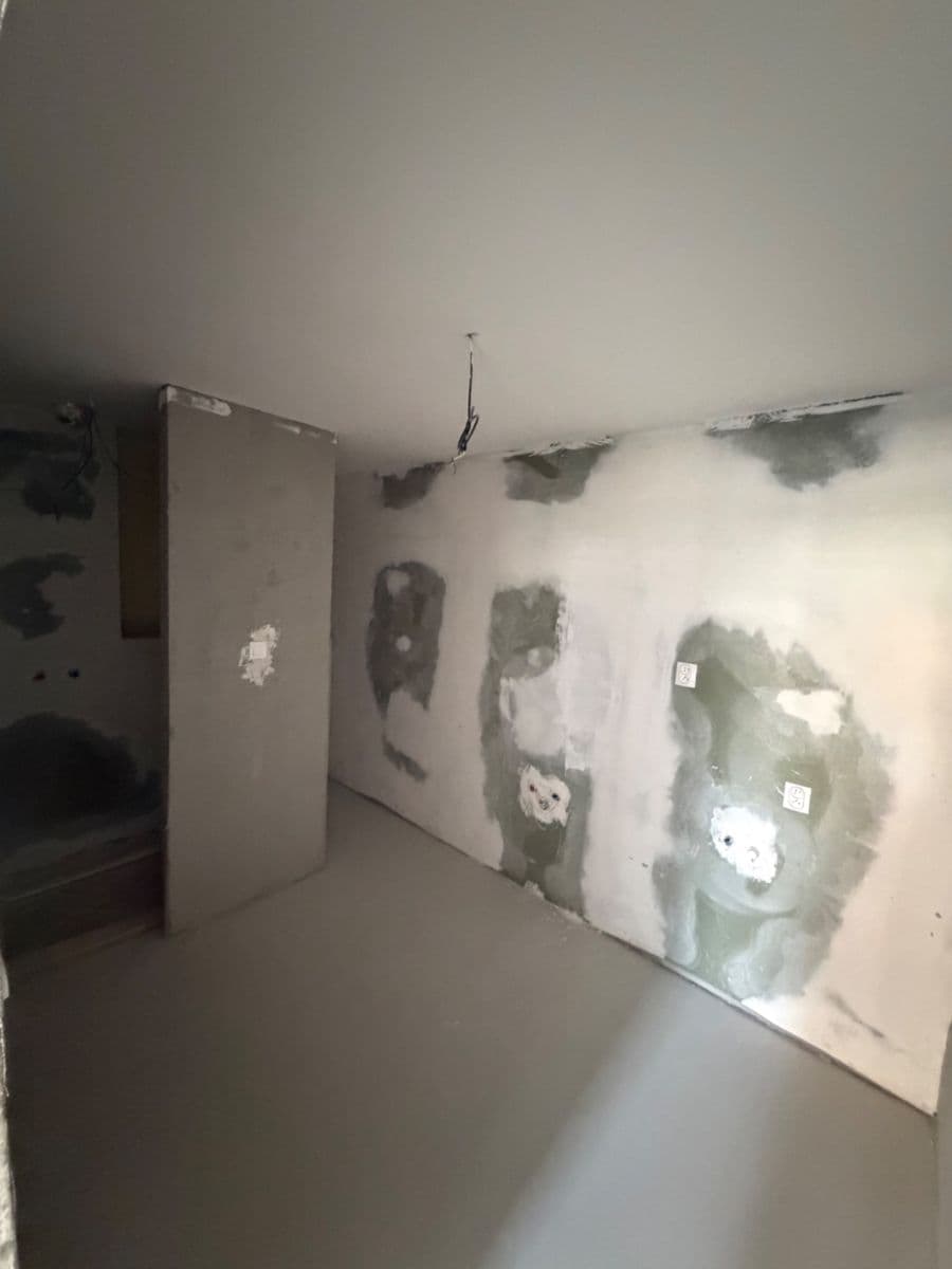 Predaj bytu 3-izbový 81 m², Pavla Horova, Devínska Nová Ves, Bratislavský kraj Predaj bytu 3-izbový 81 m², Pavla Horova, Devínska Nová Ves, Bratislavský kraj