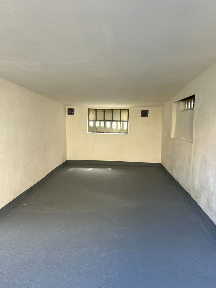 Predaj garáže 16 m², Praha, Praha Predaj garáže 16 m², Praha, Praha