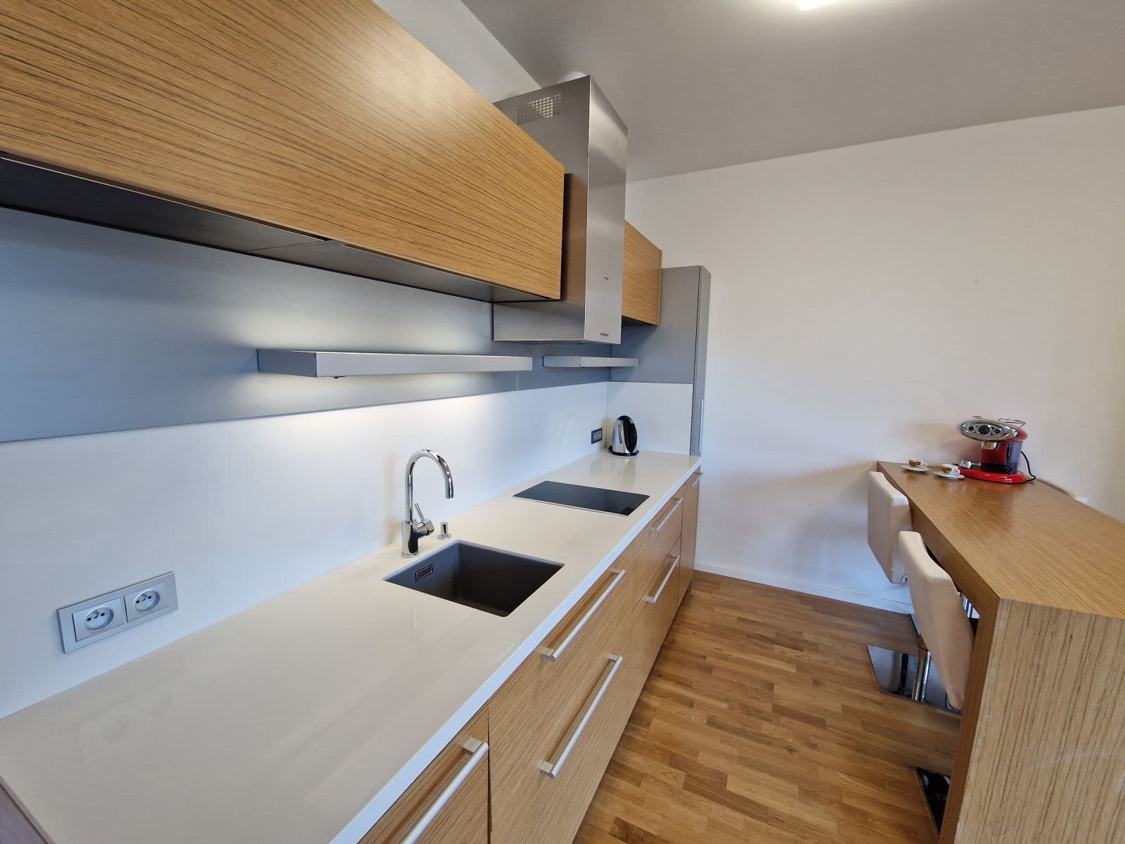 Prenájom bytu 45 m², Smrčkova, Praha, Praha Prenájom bytu 45 m², Smrčkova, Praha, Praha