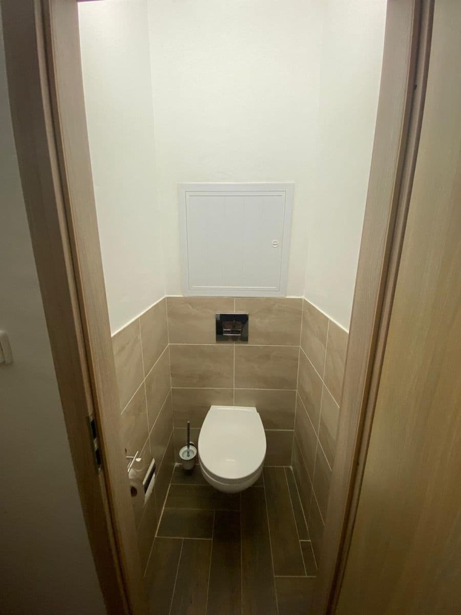 Prenájom bytu 2-izbový 50 m², Wolkerova, Lovosice, Ústecký kraj Prenájom bytu 2-izbový 50 m², Wolkerova, Lovosice, Ústecký kraj