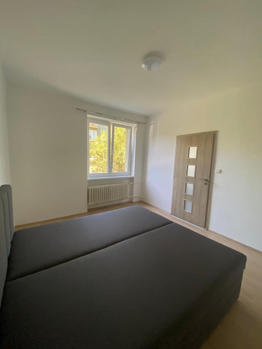 Prenájom bytu 2-izbový 50 m², Wolkerova, Lovosice, Ústecký kraj Prenájom bytu 2-izbový 50 m², Wolkerova, Lovosice, Ústecký kraj