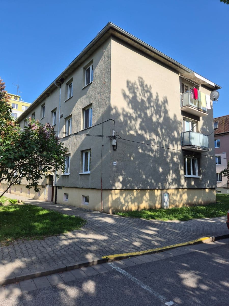Prenájom bytu 2-izbový 50 m², Wolkerova, Lovosice, Ústecký kraj Prenájom bytu 2-izbový 50 m², Wolkerova, Lovosice, Ústecký kraj