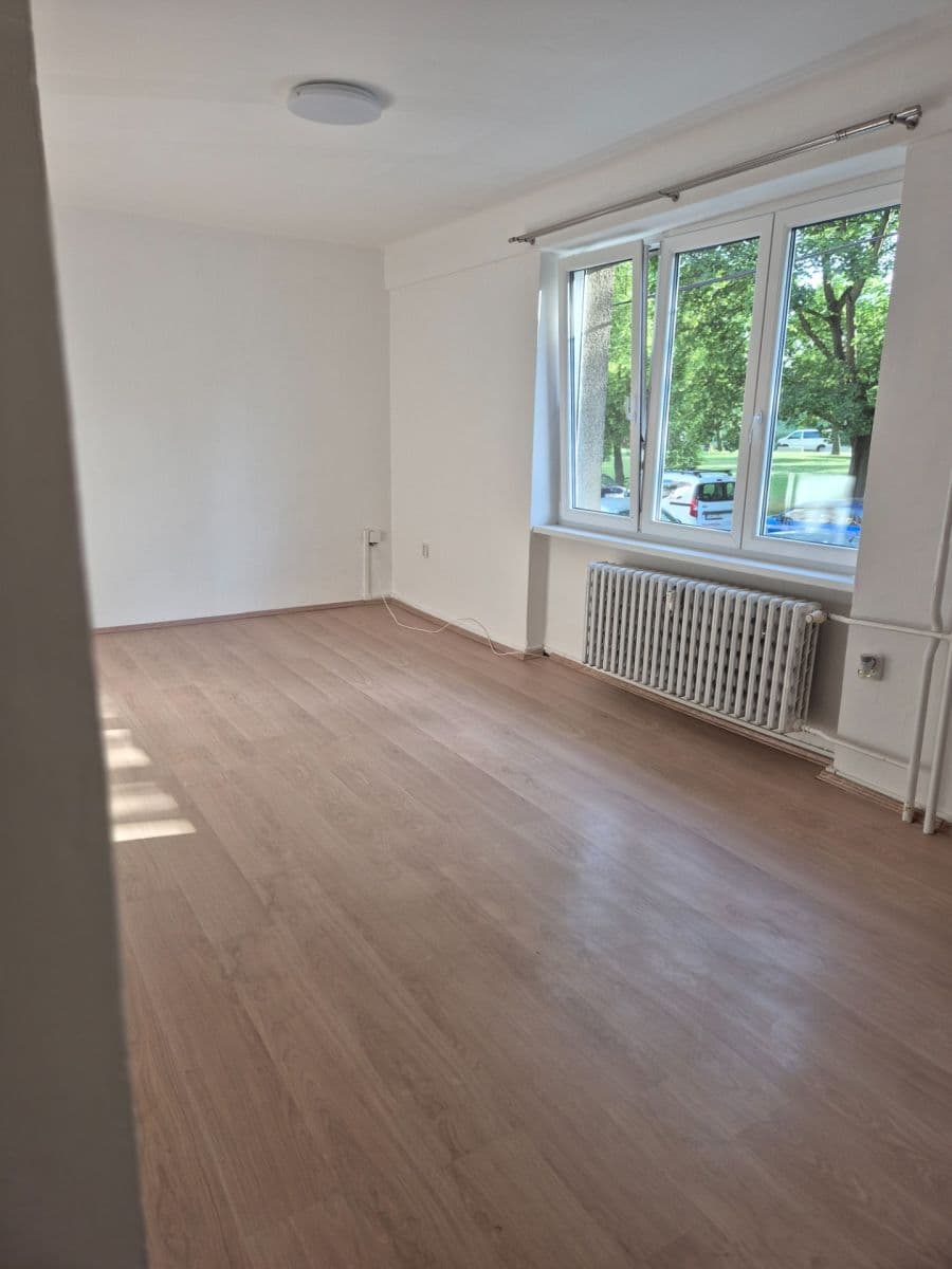 Prenájom bytu 2-izbový 50 m², Wolkerova, Lovosice, Ústecký kraj Prenájom bytu 2-izbový 50 m², Wolkerova, Lovosice, Ústecký kraj