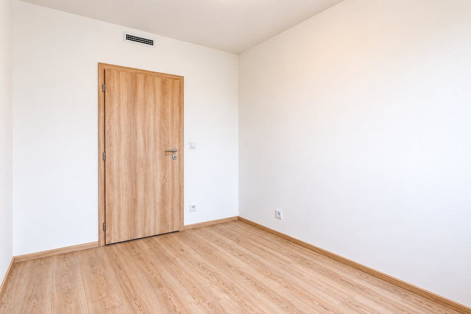 Prenájom bytu 3-izbový 66 m², Arnošta Staňka, Praha, Praha Prenájom bytu 3-izbový 66 m², Arnošta Staňka, Praha, Praha