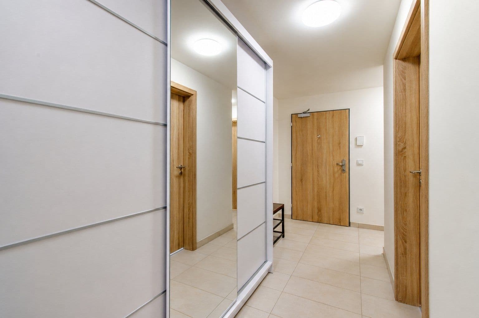 Prenájom bytu 3-izbový 66 m², Arnošta Staňka, Praha, Praha Prenájom bytu 3-izbový 66 m², Arnošta Staňka, Praha, Praha