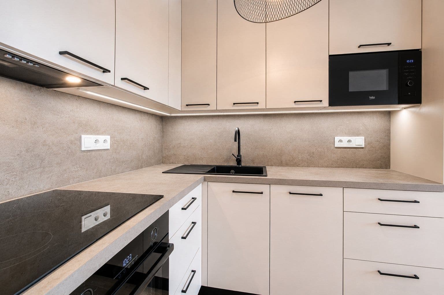 Prenájom bytu 3-izbový 66 m², Arnošta Staňka, Praha, Praha Prenájom bytu 3-izbový 66 m², Arnošta Staňka, Praha, Praha