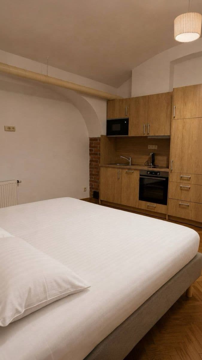 Prenájom bytu 31 m², Na Plzeňce, Praha, Praha Prenájom bytu 31 m², Na Plzeňce, Praha, Praha