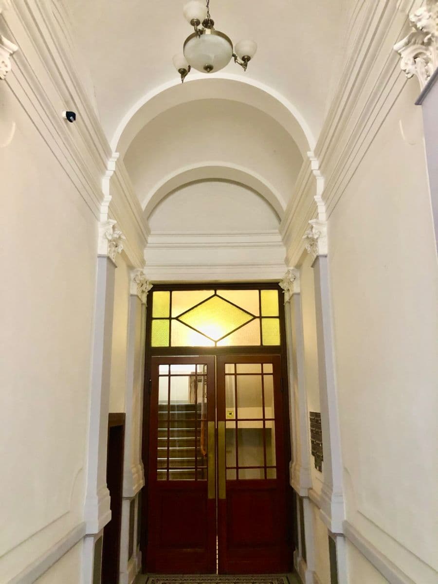 Prenájom bytu 3-izbový 75 m², Na Celné, Praha, Praha Prenájom bytu 3-izbový 75 m², Na Celné, Praha, Praha