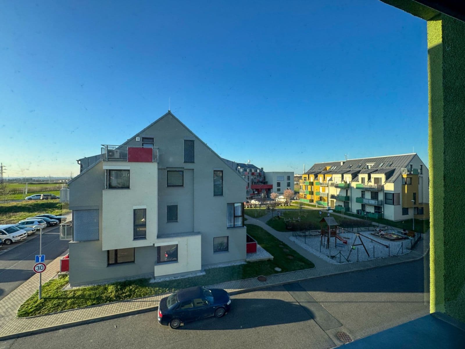 Predaj bytu 4-izbový 99 m², Na Výšině, Říčany, Středočeský kraj Predaj bytu 4-izbový 99 m², Na Výšině, Říčany, Středočeský kraj