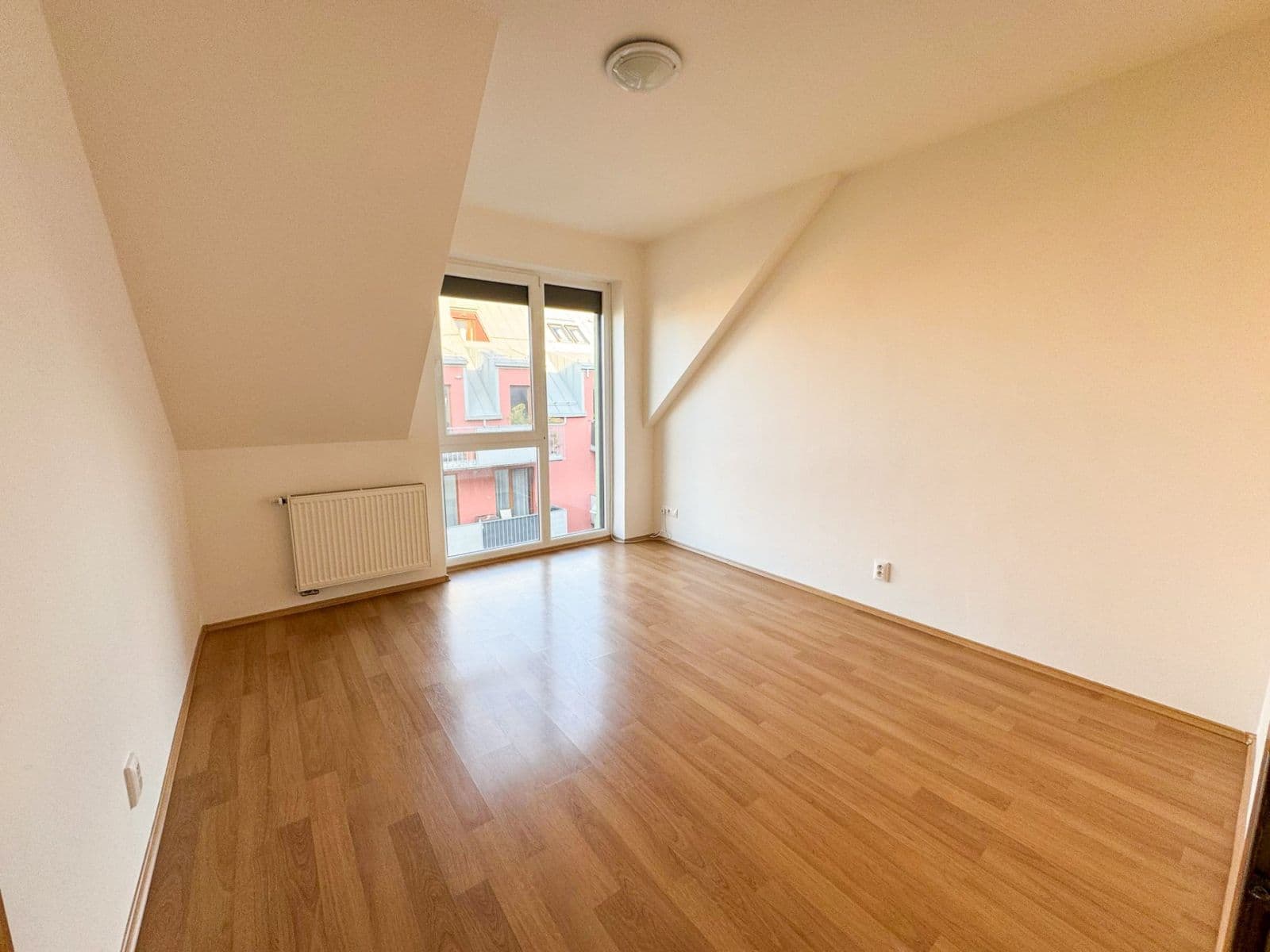 Predaj bytu 4-izbový 99 m², Na Výšině, Říčany, Středočeský kraj Predaj bytu 4-izbový 99 m², Na Výšině, Říčany, Středočeský kraj