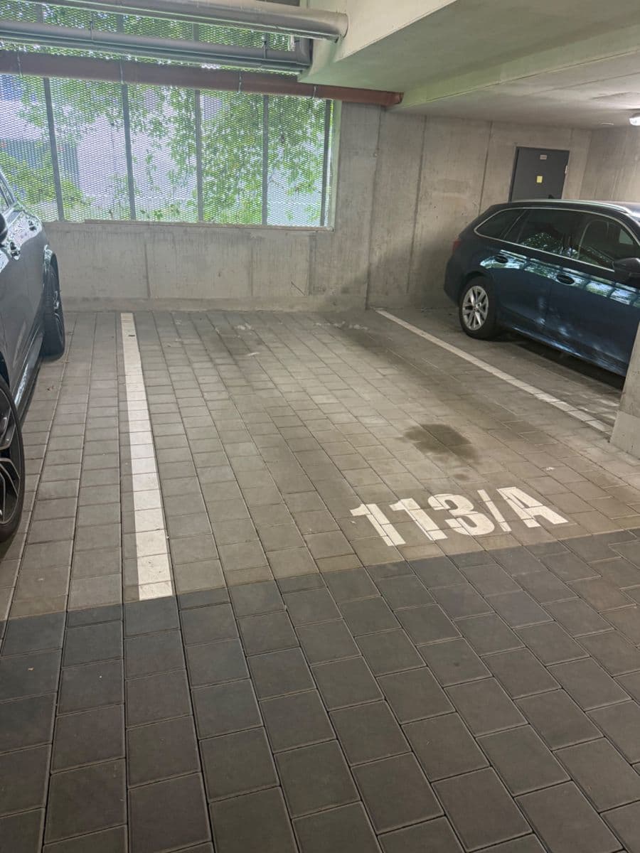 Prenájom garáže 18 m², Vyletalova, Praha, Praha Prenájom garáže 18 m², Vyletalova, Praha, Praha