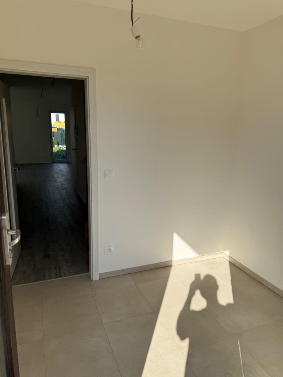 Prenájom domu 136 m², pozemek 420 m², Emy Destinové, Jinočany, Středočeský kraj Prenájom domu 136 m², pozemek 420 m², Emy Destinové, Jinočany, Středočeský kraj