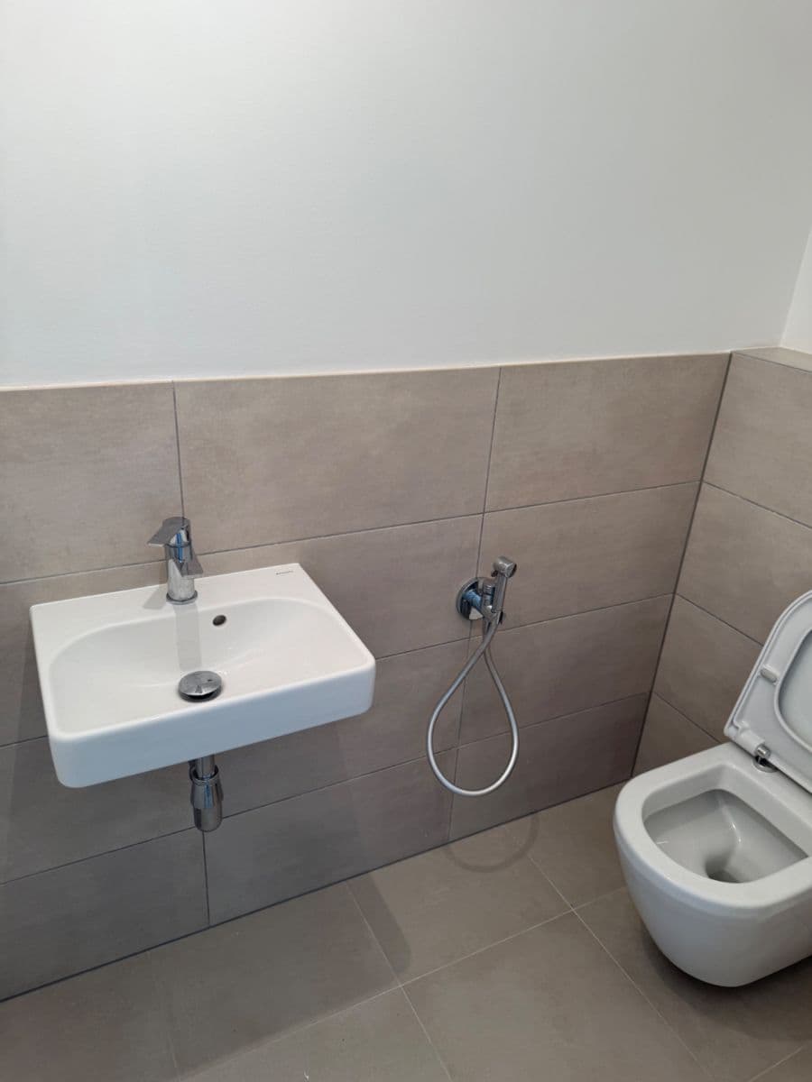 Prenájom domu 136 m², pozemek 420 m², Emy Destinové, Jinočany, Středočeský kraj Prenájom domu 136 m², pozemek 420 m², Emy Destinové, Jinočany, Středočeský kraj