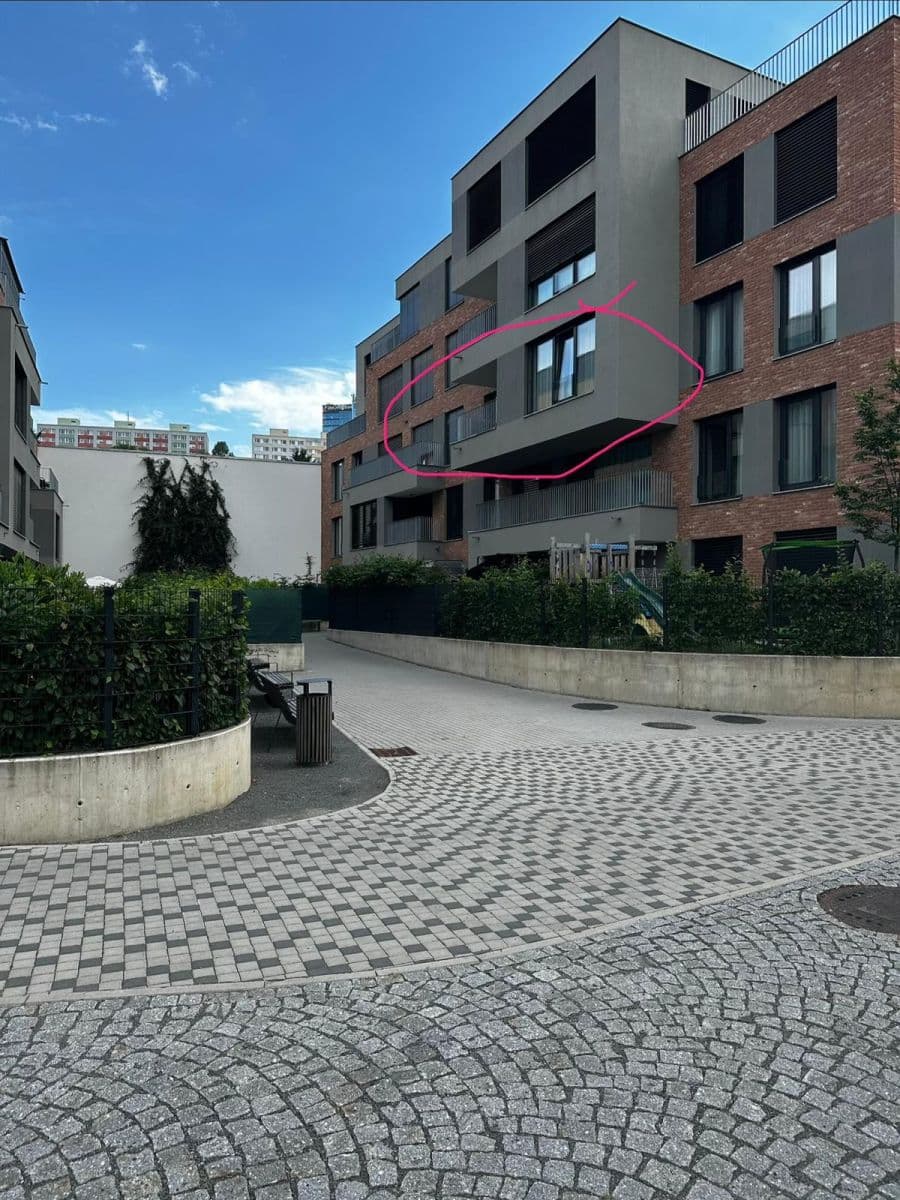 Prenájom bytu 2-izbový 70 m², Michelská, Praha, Praha Prenájom bytu 2-izbový 70 m², Michelská, Praha, Praha