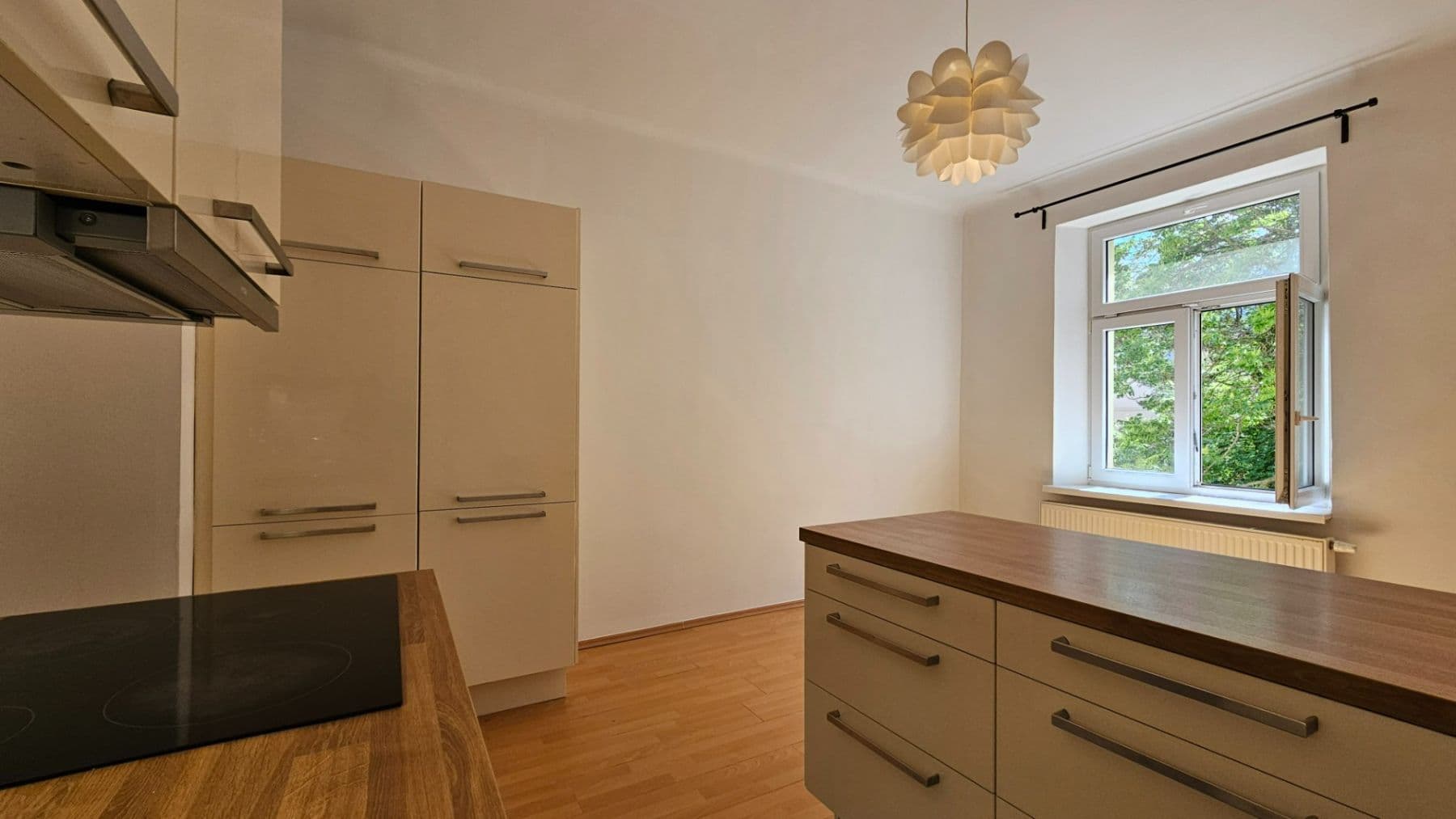 Prenájom bytu 2-izbový 42 m², Horní, Praha, Praha Prenájom bytu 2-izbový 42 m², Horní, Praha, Praha