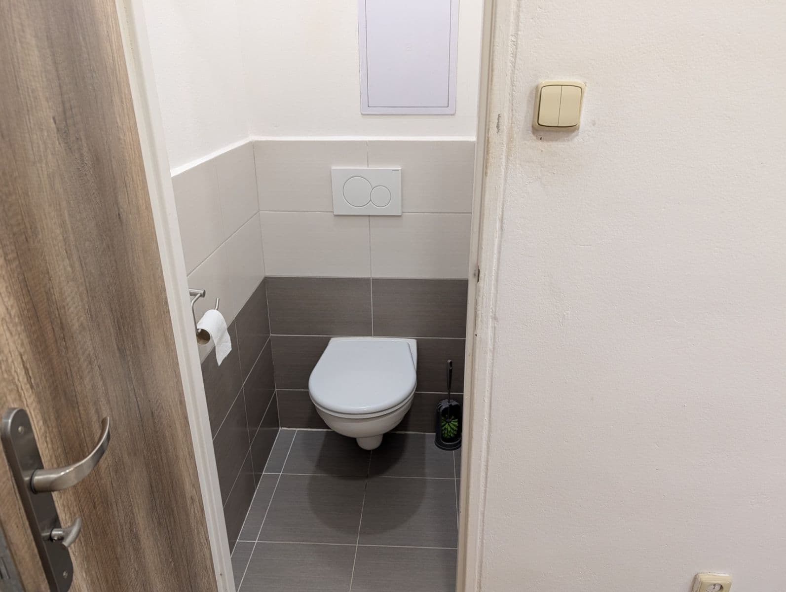 Prenájom bytu 4-izbový 70 m², Fabiánova, Praha, Praha Prenájom bytu 4-izbový 70 m², Fabiánova, Praha, Praha