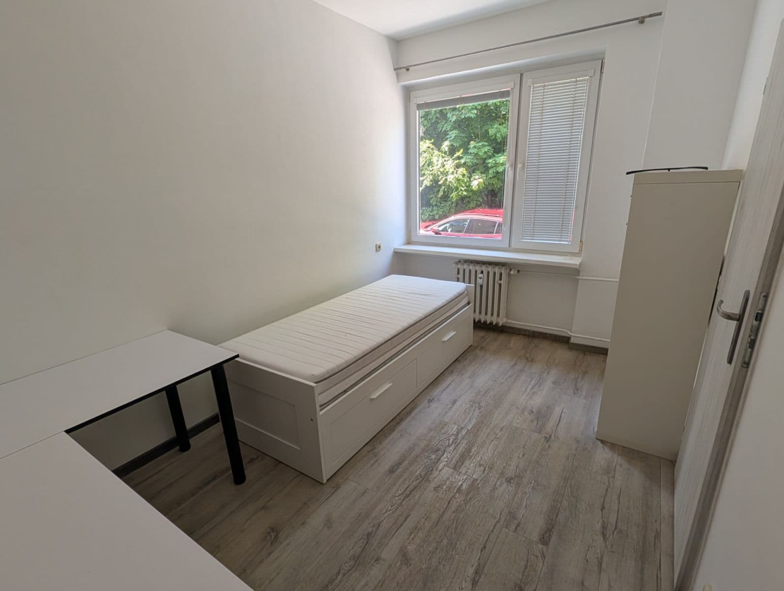 Prenájom bytu 4-izbový 70 m², Fabiánova, Praha, Praha Prenájom bytu 4-izbový 70 m², Fabiánova, Praha, Praha