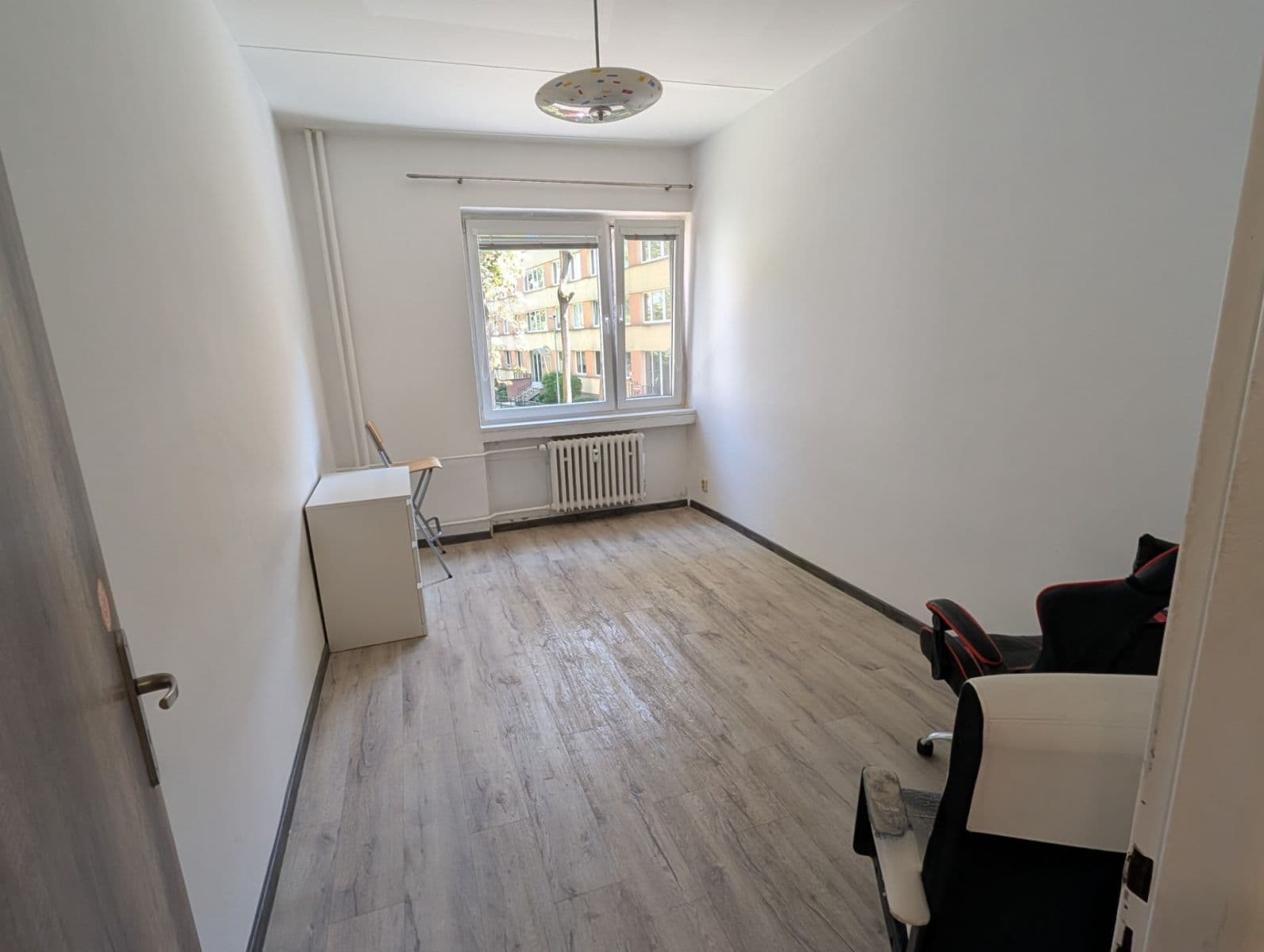 Prenájom bytu 4-izbový 70 m², Fabiánova, Praha, Praha Prenájom bytu 4-izbový 70 m², Fabiánova, Praha, Praha
