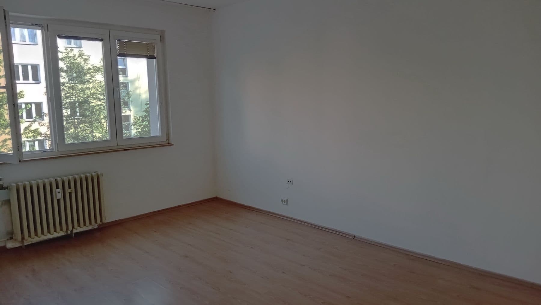Prenájom bytu 2-izbový 52 m², Káranská, Praha, Praha Prenájom bytu 2-izbový 52 m², Káranská, Praha, Praha