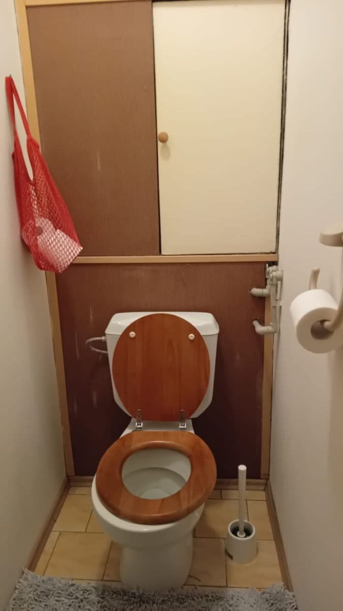 Prenájom bytu 2-izbový 52 m², Káranská, Praha, Praha Prenájom bytu 2-izbový 52 m², Káranská, Praha, Praha