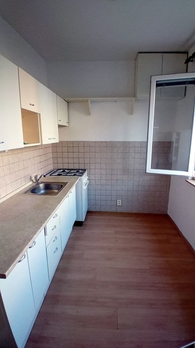 Prenájom bytu 2-izbový 52 m², Káranská, Praha, Praha Prenájom bytu 2-izbový 52 m², Káranská, Praha, Praha