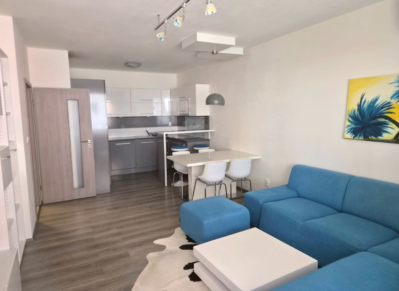 Prenájom bytu 2-izbový 57 m², Kadnárova, Rača, Bratislavský kraj Prenájom bytu 2-izbový 57 m², Kadnárova, Rača, Bratislavský kraj
