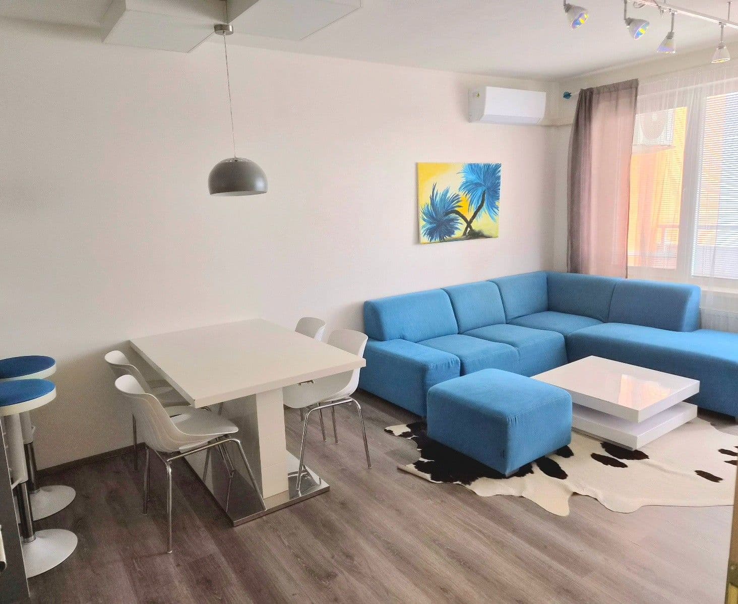 Prenájom bytu 2-izbový 57 m², Kadnárova, Rača, Bratislavský kraj Prenájom bytu 2-izbový 57 m², Kadnárova, Rača, Bratislavský kraj