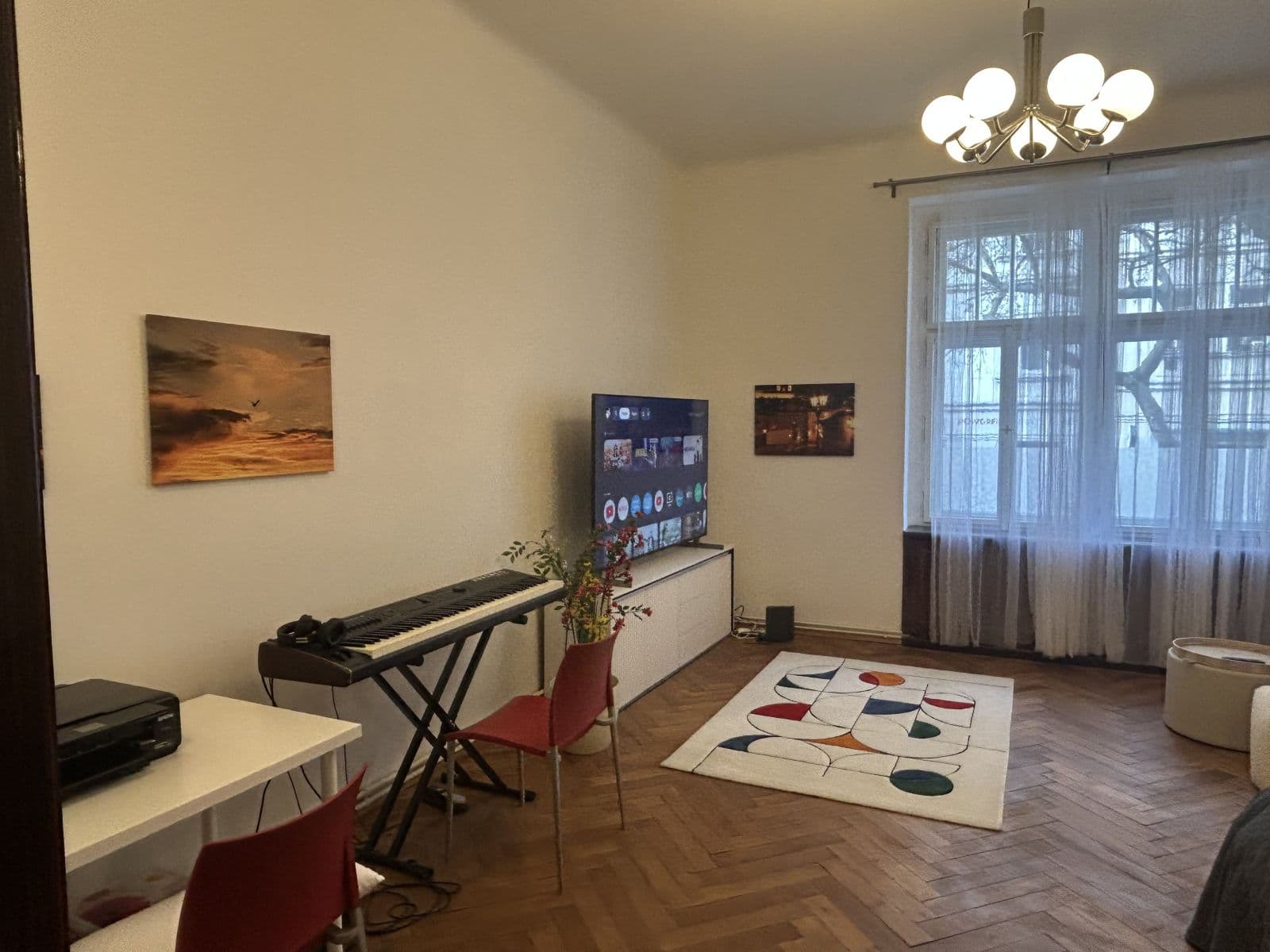 Prenájom bytu 57 m², Lužická, Praha, Praha Prenájom bytu 57 m², Lužická, Praha, Praha
