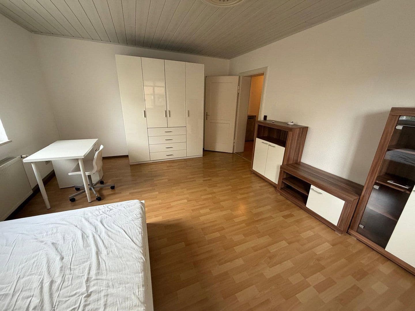 Prenájom bytu 69 m², Stuttgart, Bádensko-Wurttembersko Prenájom bytu 69 m², Stuttgart, Bádensko-Wurttembersko