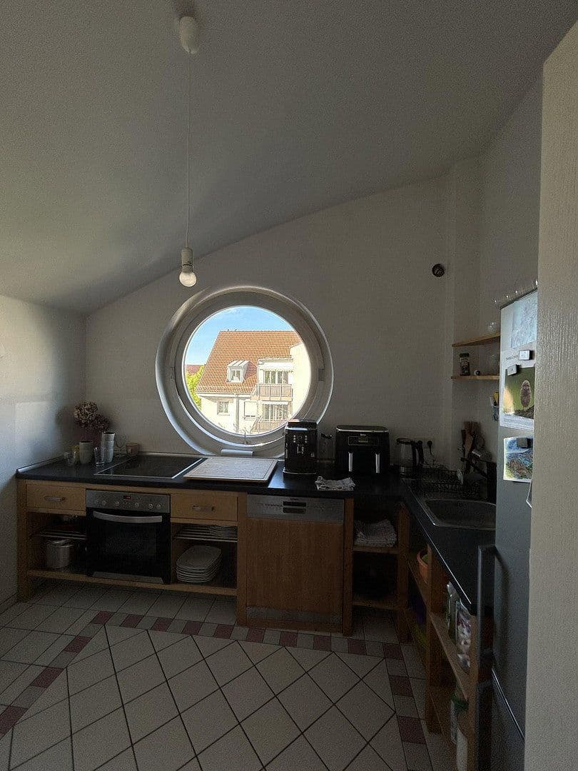 Prenájom bytu 2-izbový 81 m², Erlangen, Bavorsko Prenájom bytu 2-izbový 81 m², Erlangen, Bavorsko