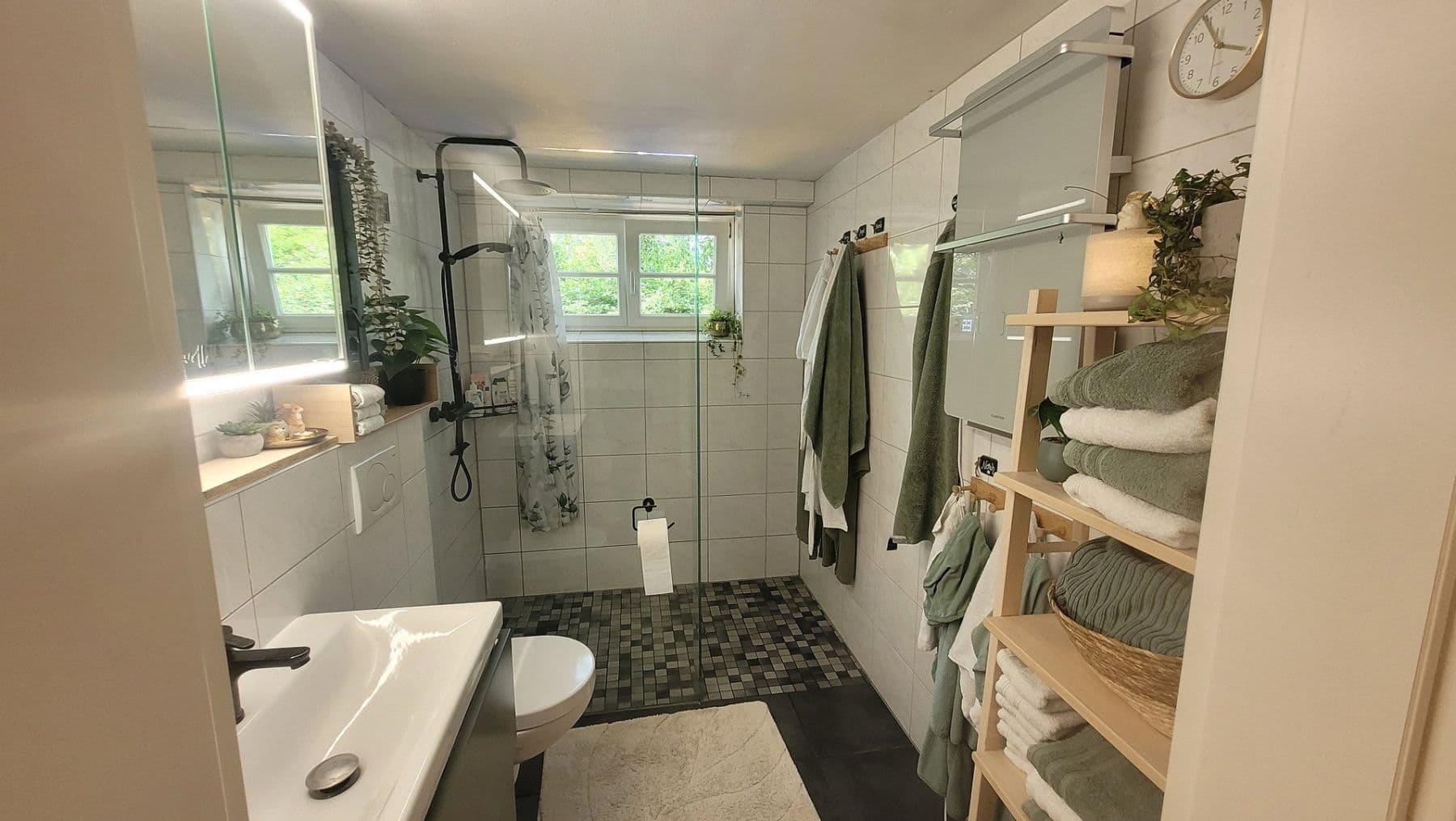 Predaj domu 186 m², pozemek 1.174 m², Schwanewede, Dolné Sasko Predaj domu 186 m², pozemek 1.174 m², Schwanewede, Dolné Sasko
