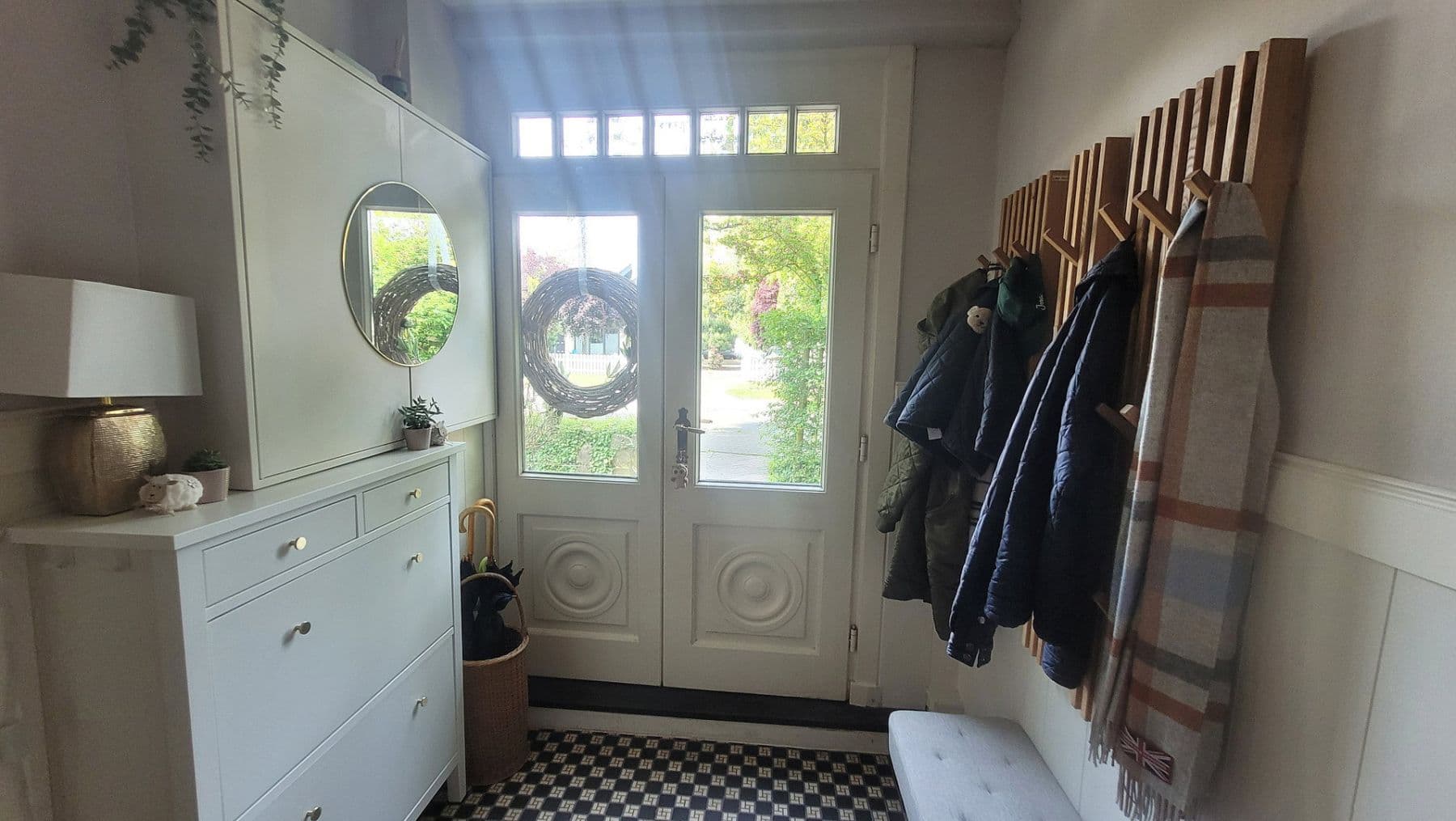Predaj domu 186 m², pozemek 1.174 m², Schwanewede, Dolné Sasko Predaj domu 186 m², pozemek 1.174 m², Schwanewede, Dolné Sasko