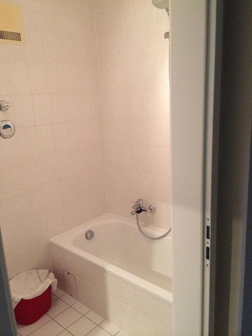 Predaj bytu 1-izbový 44 m², Wiedbachstraße 12, Bad Schwalbach, Hesensko Predaj bytu 1-izbový 44 m², Wiedbachstraße 12, Bad Schwalbach, Hesensko