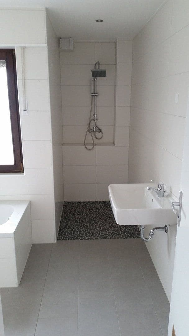 Predaj domu 186 m², pozemek 425 m², Dielheim, Bádensko-Wurttembersko Predaj domu 186 m², pozemek 425 m², Dielheim, Bádensko-Wurttembersko