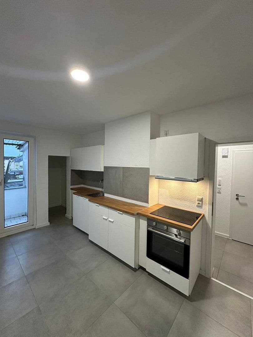 Predaj bytu 2-izbový 55 m², Düsseldorf, Severné Porýnie - Westfálsko Predaj bytu 2-izbový 55 m², Düsseldorf, Severné Porýnie - Westfálsko