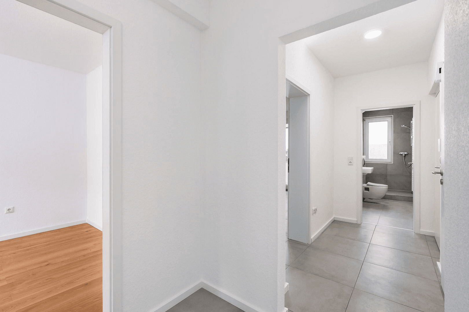 Predaj bytu 2-izbový 55 m², Düsseldorf, Severné Porýnie - Westfálsko Predaj bytu 2-izbový 55 m², Düsseldorf, Severné Porýnie - Westfálsko