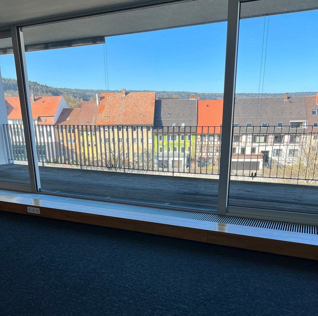 Predaj bytu 3-izbový 217 m², Tuttlingen, Bádensko-Wurttembersko Predaj bytu 3-izbový 217 m², Tuttlingen, Bádensko-Wurttembersko