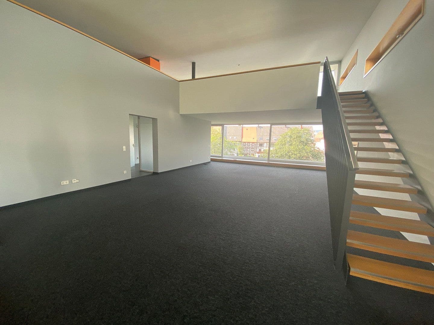 Predaj bytu 3-izbový 217 m², Tuttlingen, Bádensko-Wurttembersko Predaj bytu 3-izbový 217 m², Tuttlingen, Bádensko-Wurttembersko