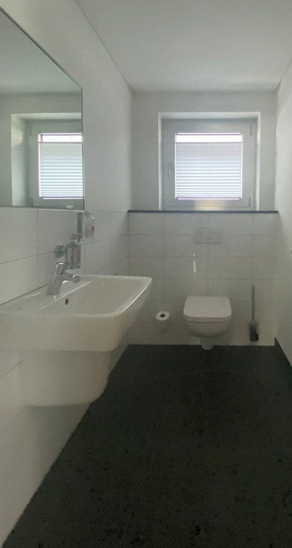 Predaj bytu 3-izbový 217 m², Tuttlingen, Bádensko-Wurttembersko Predaj bytu 3-izbový 217 m², Tuttlingen, Bádensko-Wurttembersko