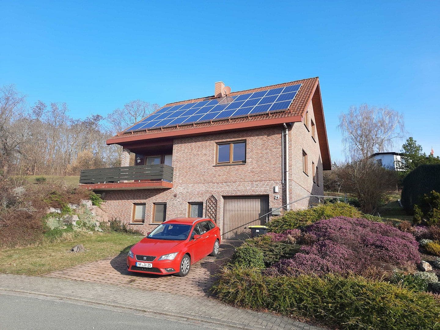 Predaj domu 138 m², pozemek 917 m², Bad Sachsa, Dolné Sasko Predaj domu 138 m², pozemek 917 m², Bad Sachsa, Dolné Sasko