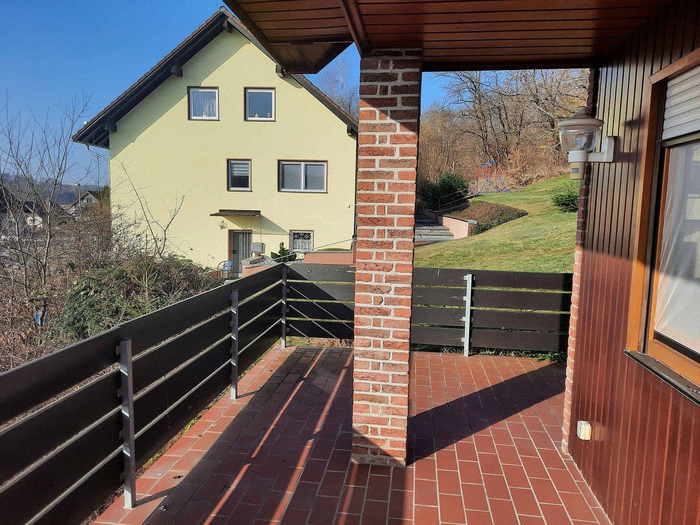 Predaj domu 138 m², pozemek 917 m², Bad Sachsa, Dolné Sasko Predaj domu 138 m², pozemek 917 m², Bad Sachsa, Dolné Sasko
