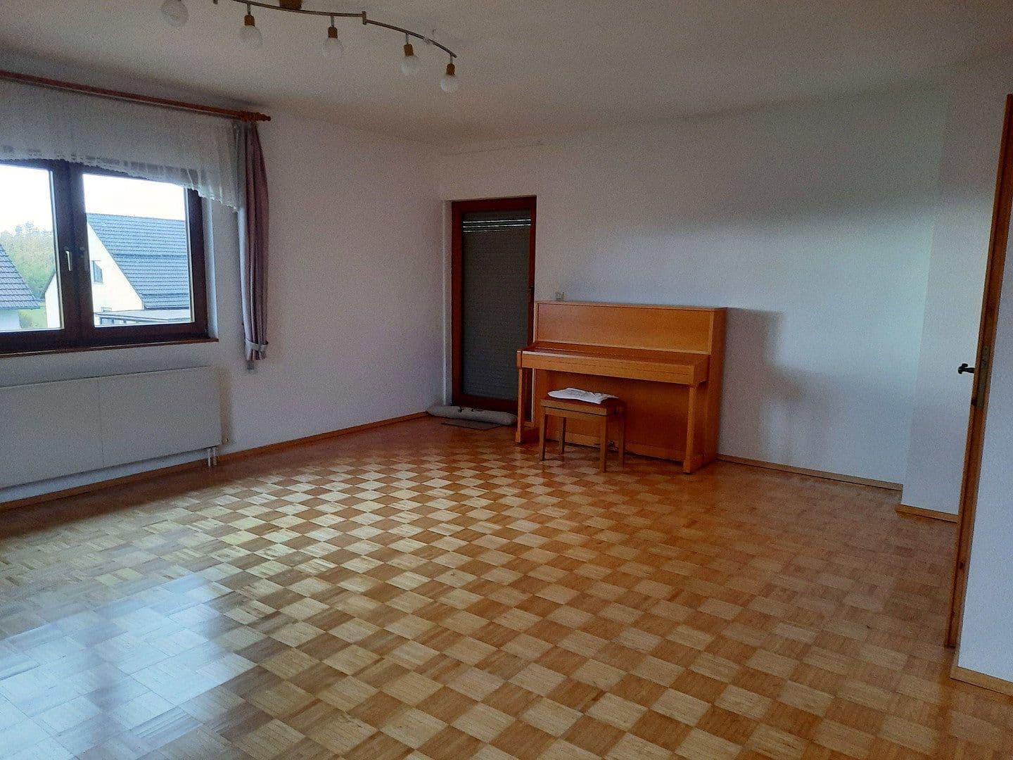Predaj domu 138 m², pozemek 917 m², Bad Sachsa, Dolné Sasko Predaj domu 138 m², pozemek 917 m², Bad Sachsa, Dolné Sasko