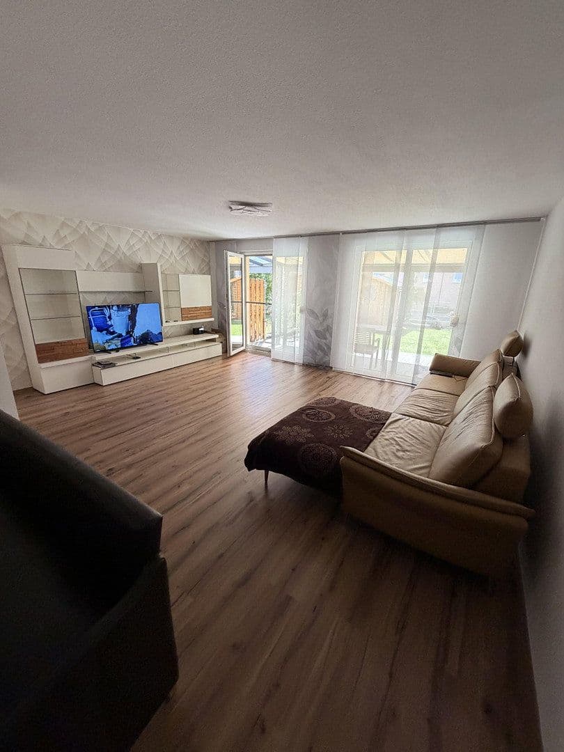 Prenájom domu 165 m², pozemek 165 m², Marsweg 20, Feucht, Bavorsko Prenájom domu 165 m², pozemek 165 m², Marsweg 20, Feucht, Bavorsko