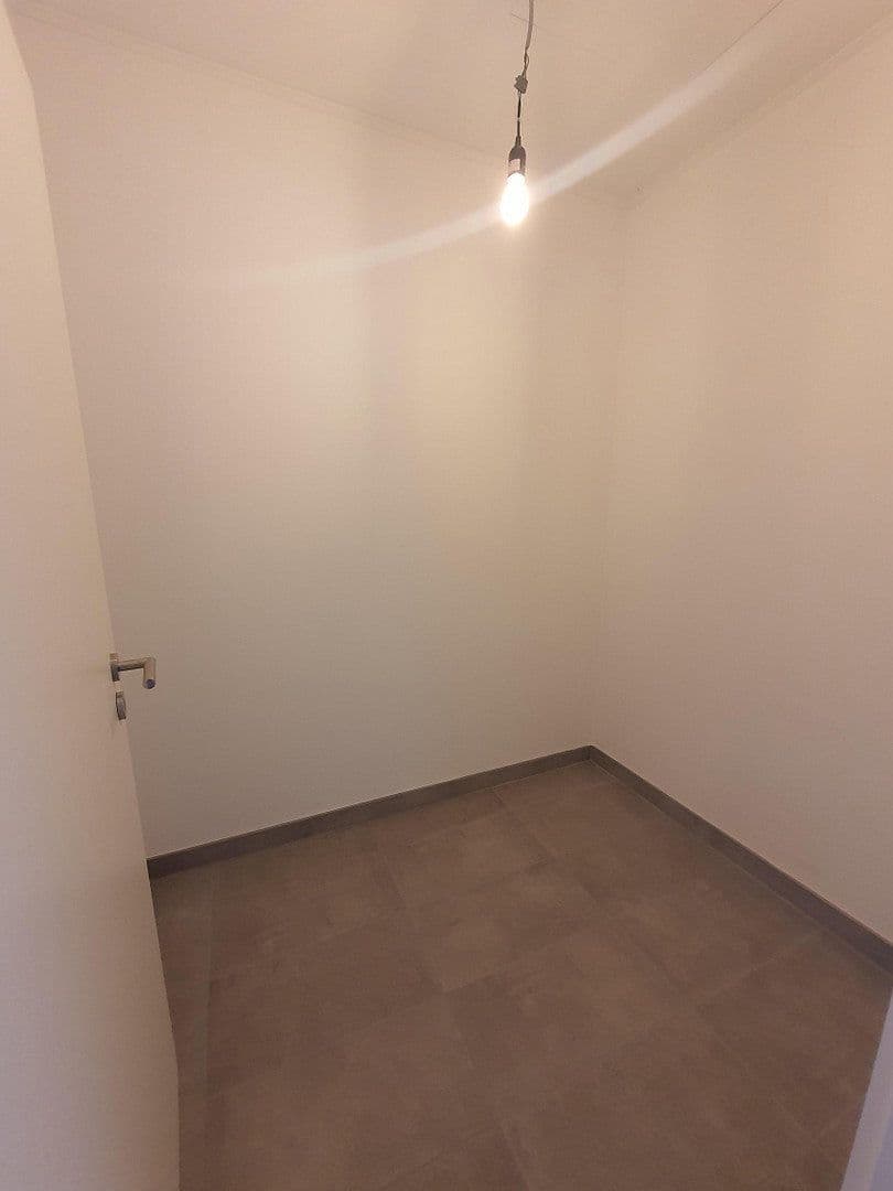 Prenájom bytu 3-izbový 92 m², Mannhagener Straße 5, Panten, Šlezvicko-Holštajnsko Prenájom bytu 3-izbový 92 m², Mannhagener Straße 5, Panten, Šlezvicko-Holštajnsko
