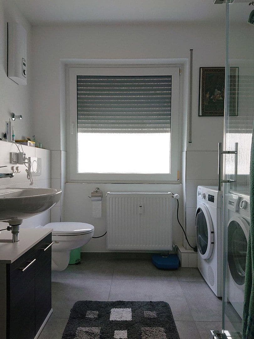Prenájom bytu 5-izbový 97 m², Berliner Straße 8, Kordel, Porýnie-Falcko Prenájom bytu 5-izbový 97 m², Berliner Straße 8, Kordel, Porýnie-Falcko